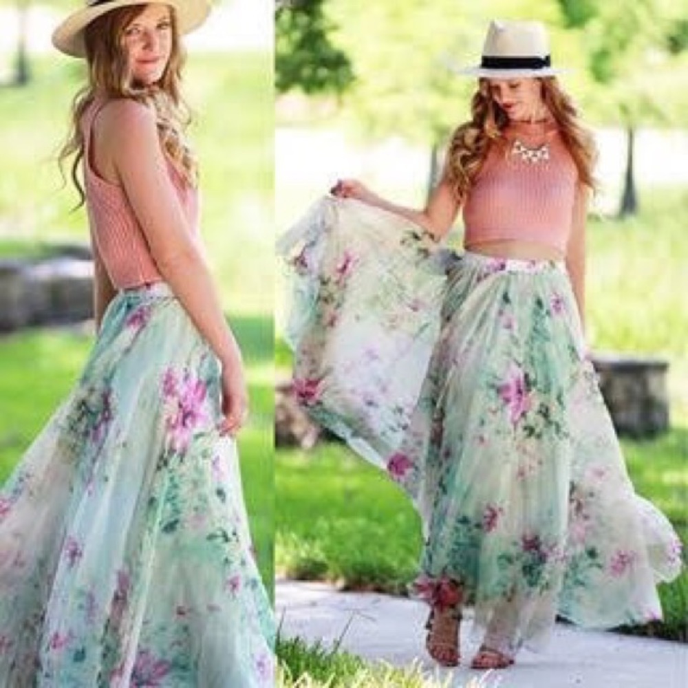 Flower long maxi skirt nwt